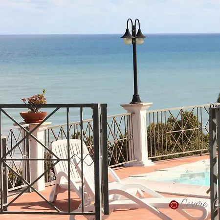 Hotel Il Piccolo Paradiso Del Gargano 3*